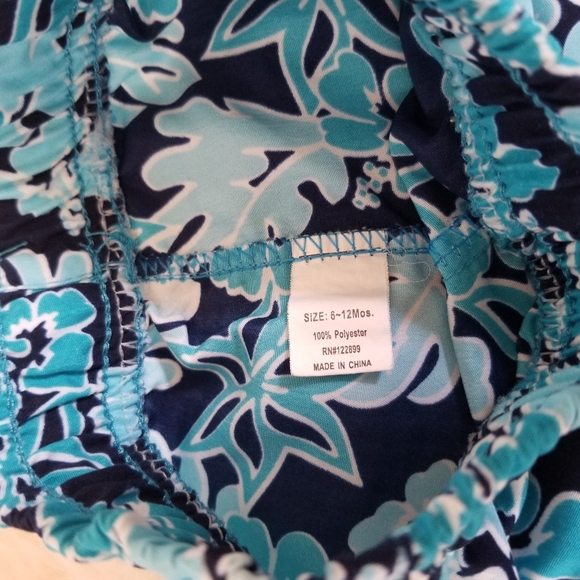 Trunks - Picture 2 of 2